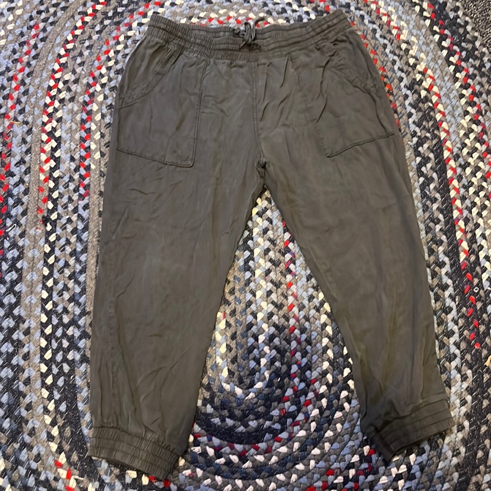 100% Lyocell Gap Pants